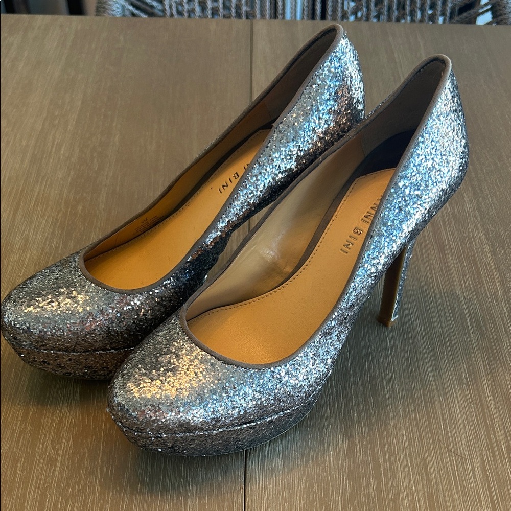 Silver‎ Glitter High Heels Gianni bini